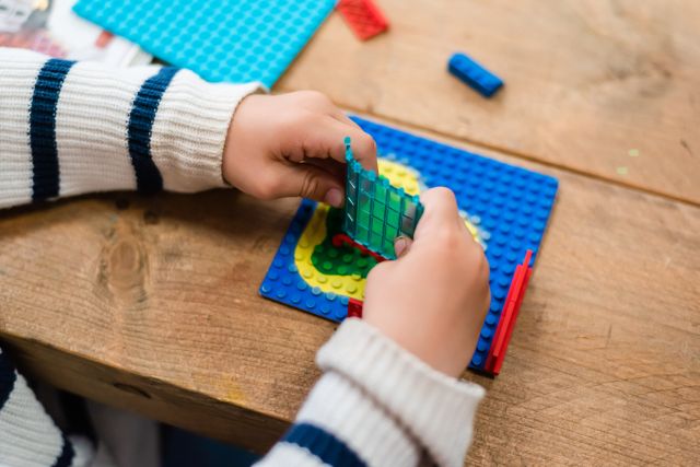 Spelen bij de Legoclub in Katwijk